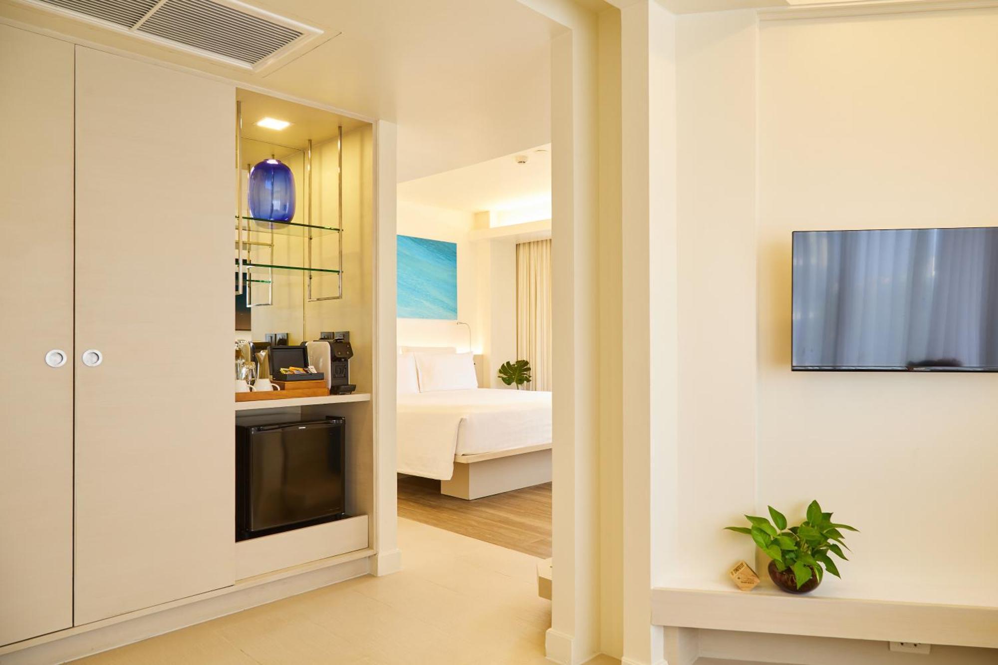 Pullman Pattaya Hotel G Buitenkant foto Deluxe Room