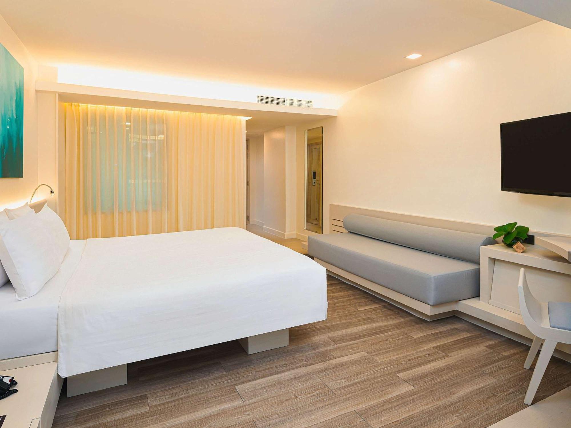 Pullman Pattaya Hotel G Buitenkant foto